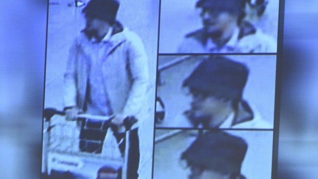 belgiumreleasesvideoofsuspectfleeingafterairportbombings